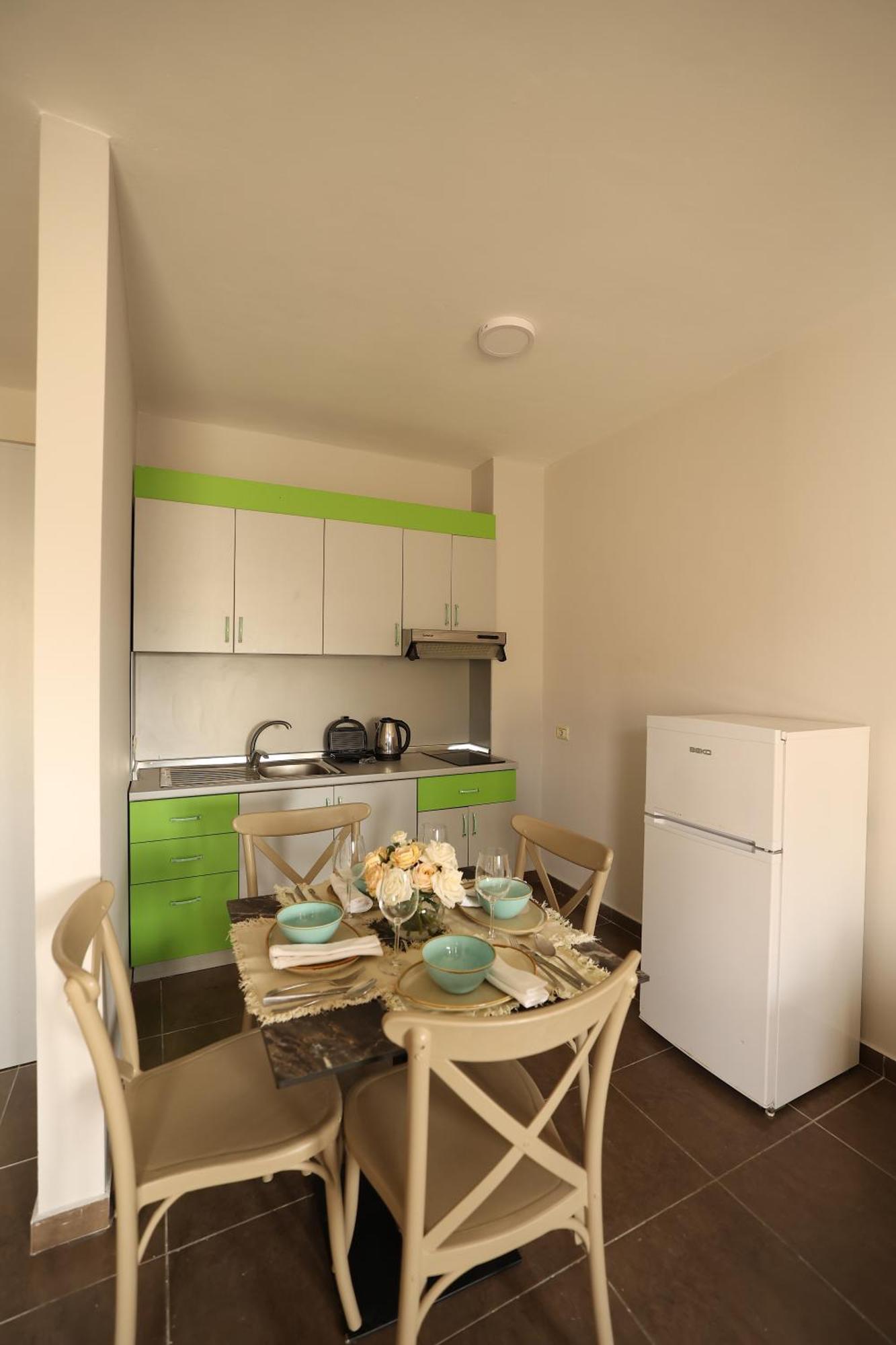 Dyrrah Seaside Apartments Durres Exterior photo