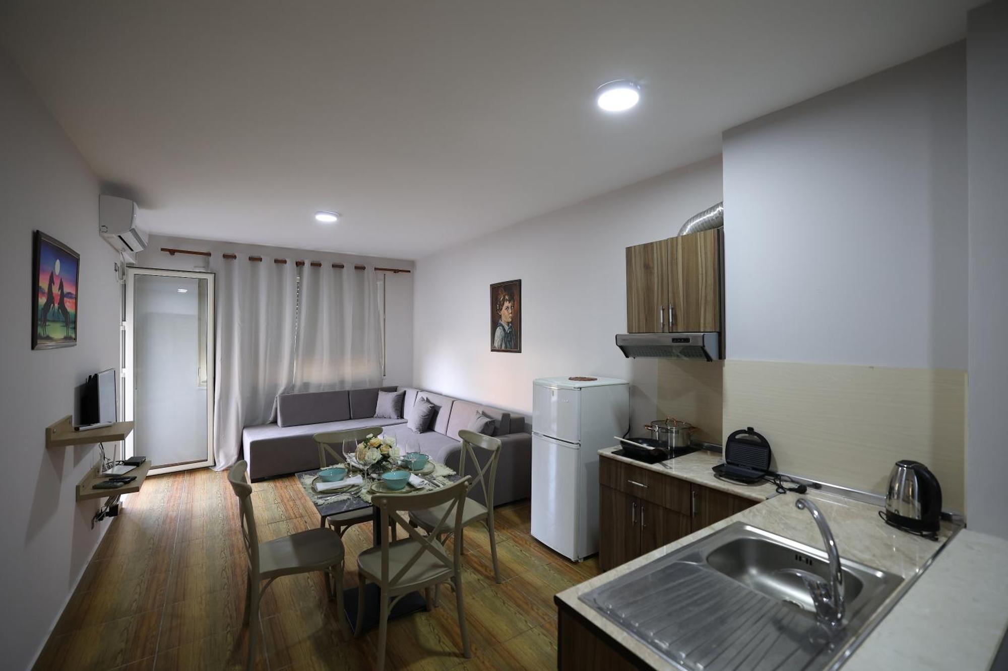 Dyrrah Seaside Apartments Durres Exterior photo