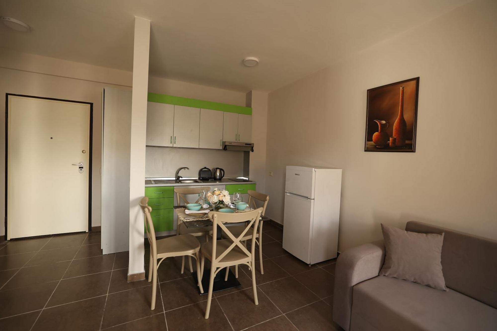 Dyrrah Seaside Apartments Durres Exterior photo